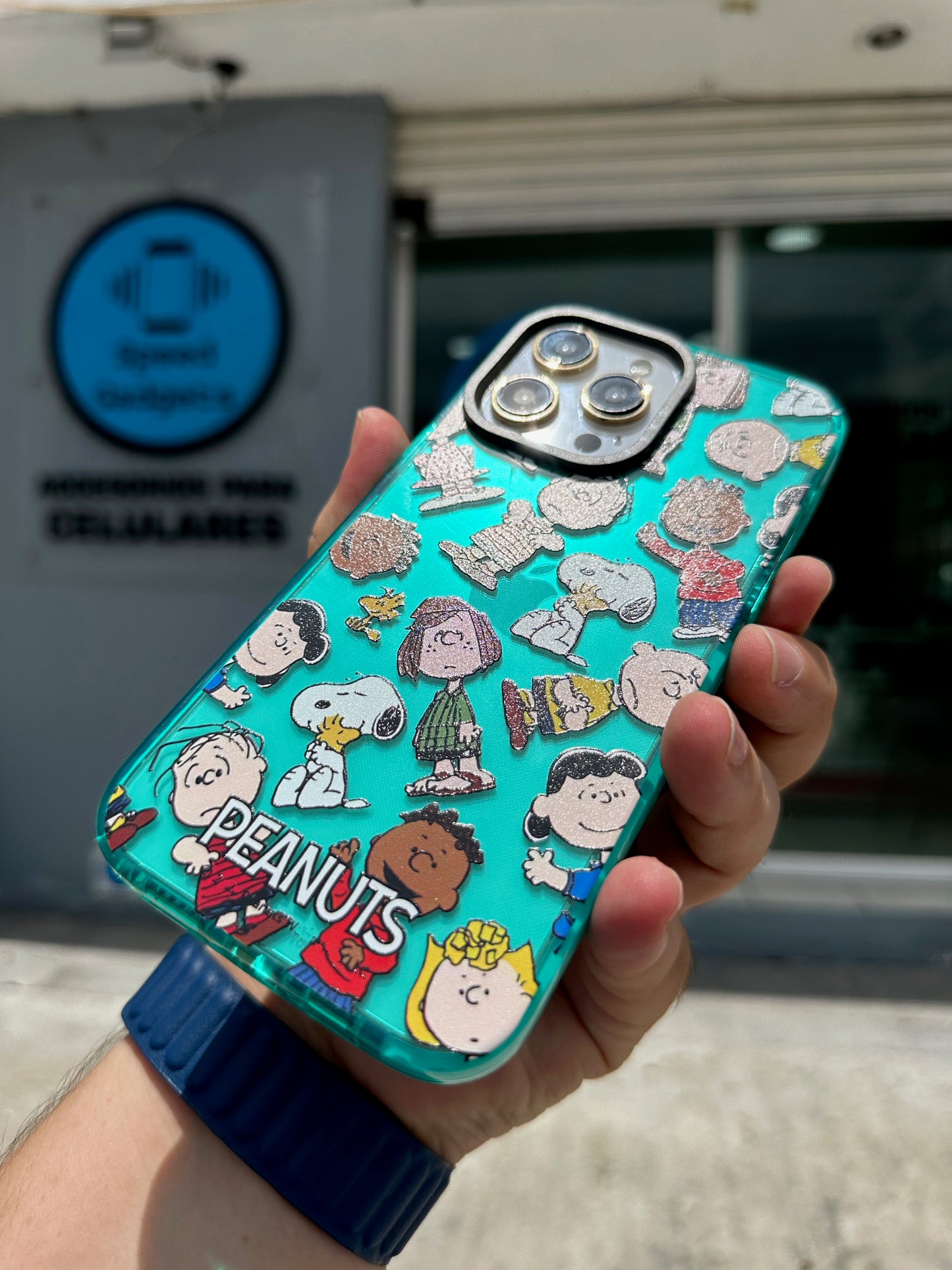 Case Snoopy Peanuts