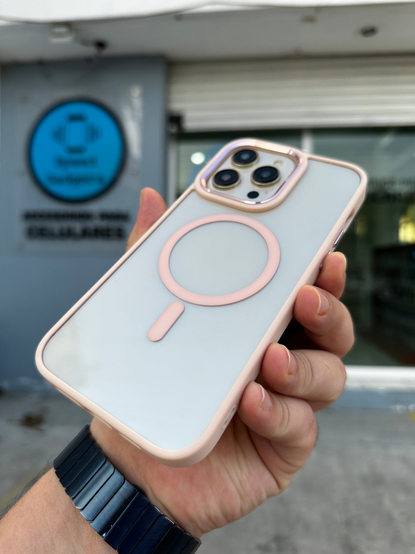 Case Magsafe Transparente Rosa