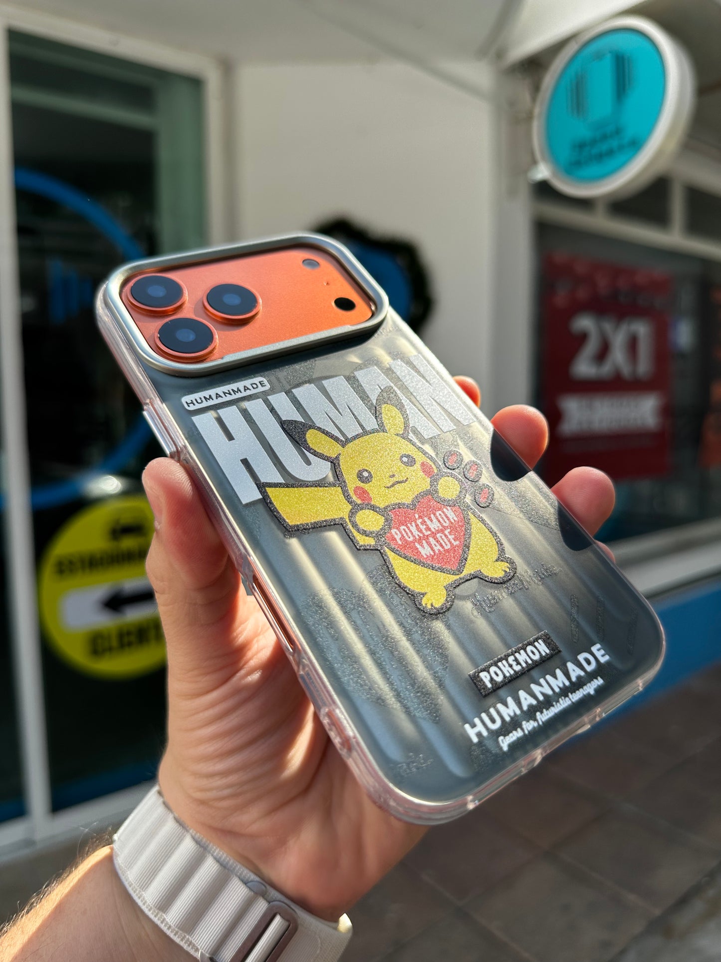 Case Funda Magsafe para iPhone Pikachu