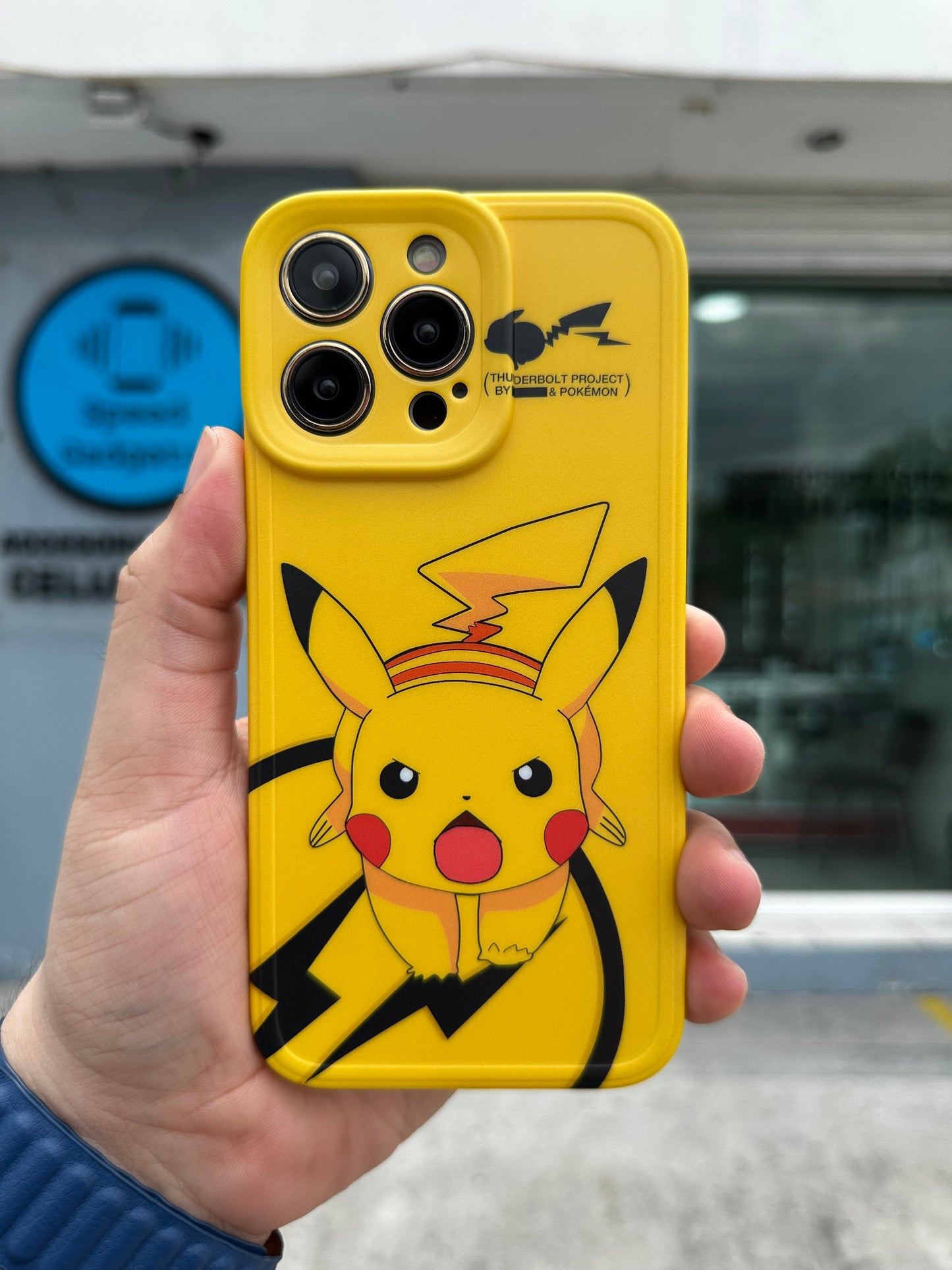 Case Pokemon Pikachu